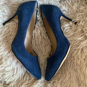 Gorgeous Blue INC Women's Zitah Pumps. Size 8 M